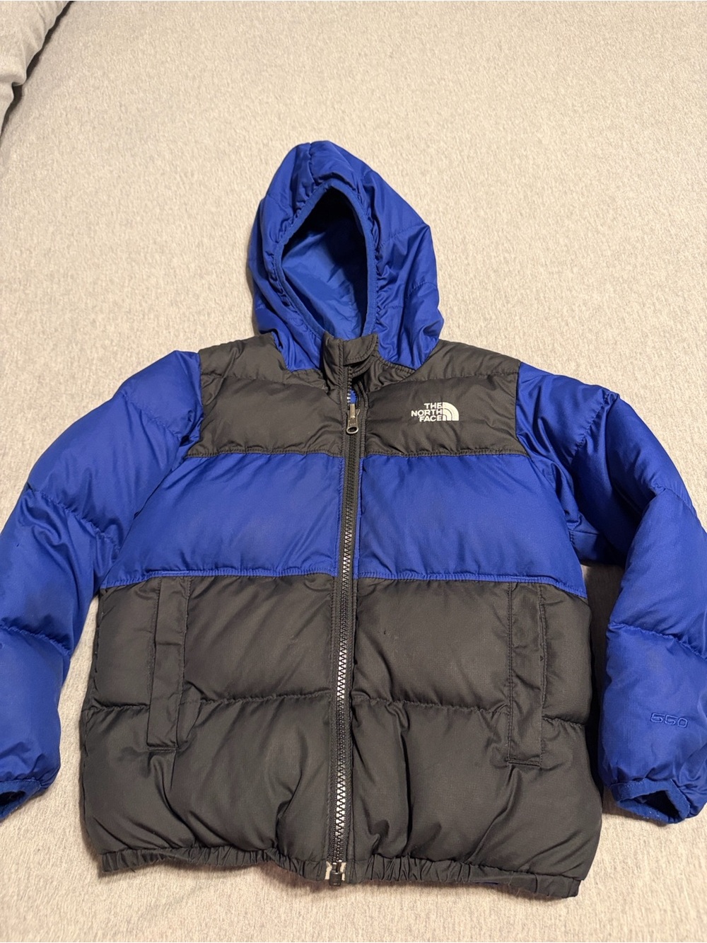 The North Face 550 Down Fill Insulated  Reversible Hooded Puffer Winter Jacket